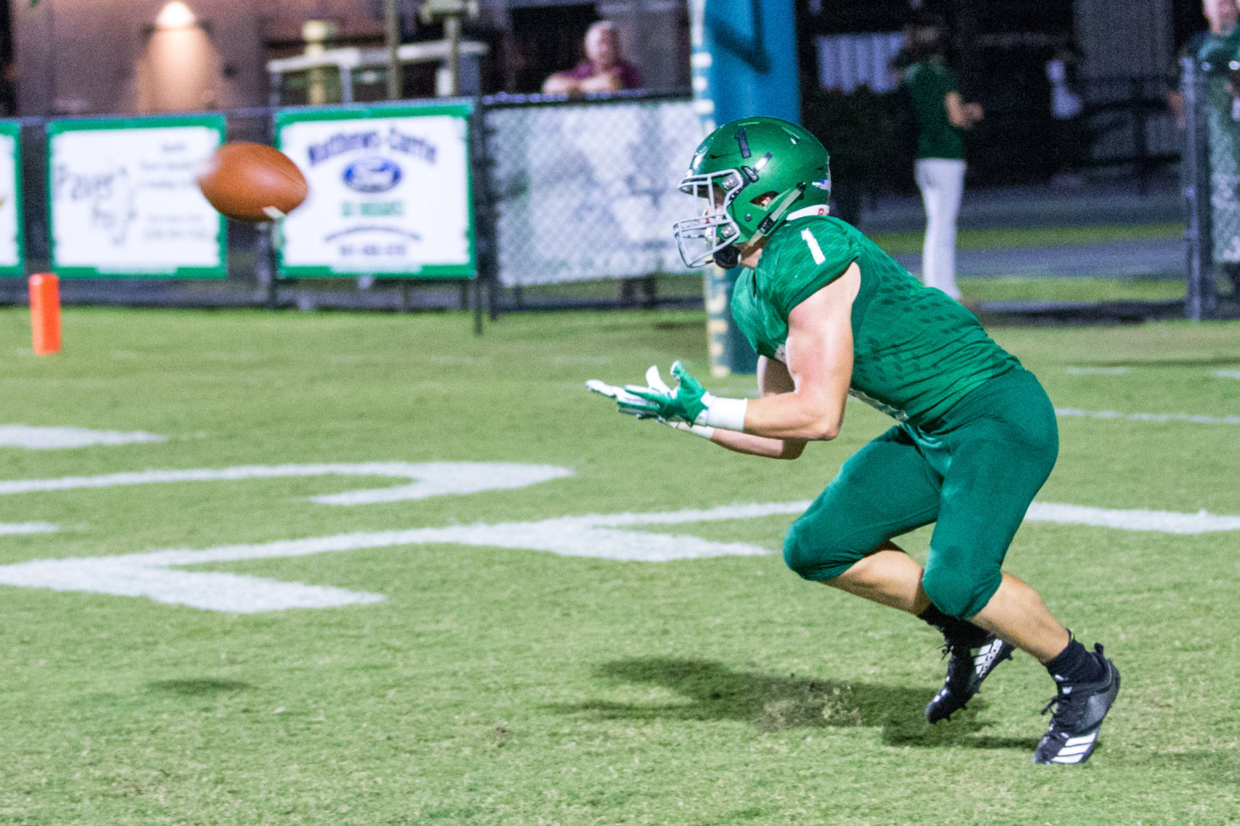 VNspfootball111018d